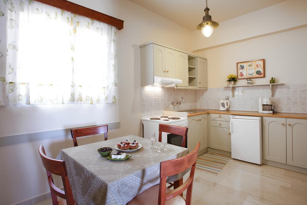 Morpheas Apartment